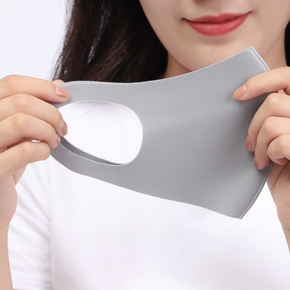Neue atmungsaktive Eisseidenma – Kids Face Mask Bewertung und Preis
